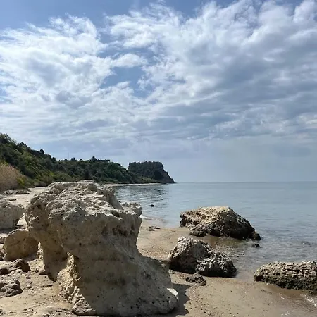 βαμβοο Nest By The Sea 펜션