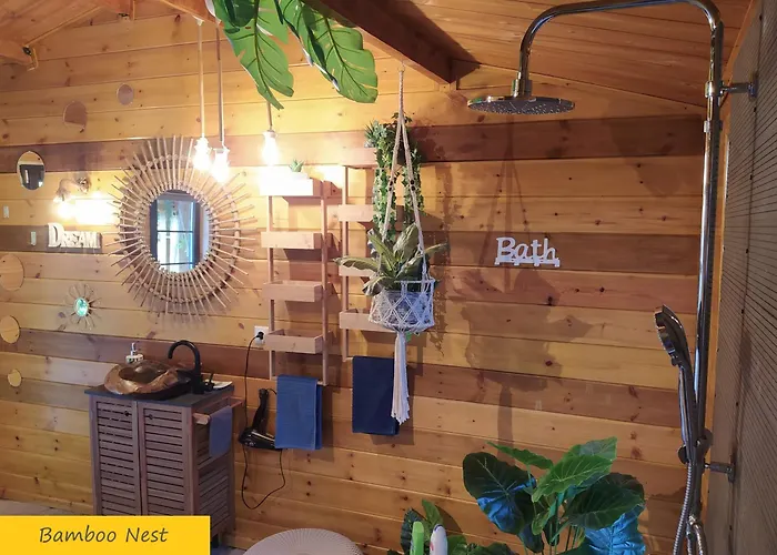 Βαμβοο Nest By The Sea